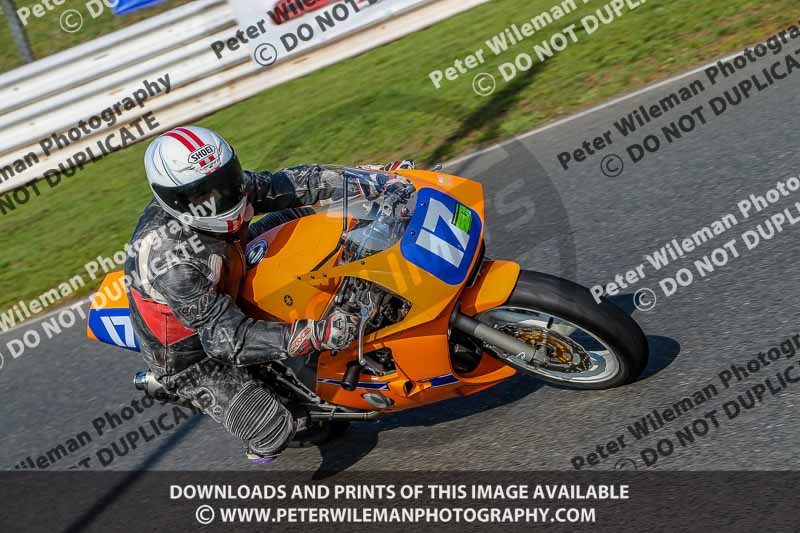 PJM Wedding Photography;enduro digital images;event digital images;eventdigitalimages;mallory park;mallory park photographs;mallory park trackday;mallory park trackday photographs;no limits trackdays;peter wileman photography;racing digital images;trackday digital images;trackday photos